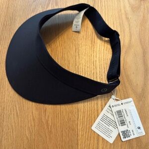 NWT Lululemon Fast Paced Run Visor